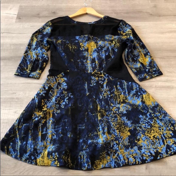 ROMEO & JULIET COUTURE | Women’s Dress - Picture 8 of 9